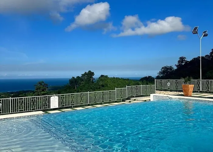 Holiday home Pyramid Point Vacation *